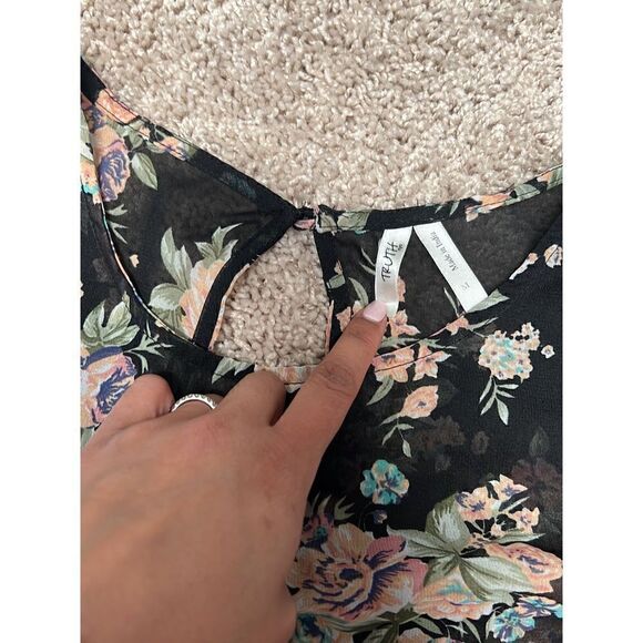 Truth NYC floral blouse knot-back see-through size M - Picture 2 of 4
